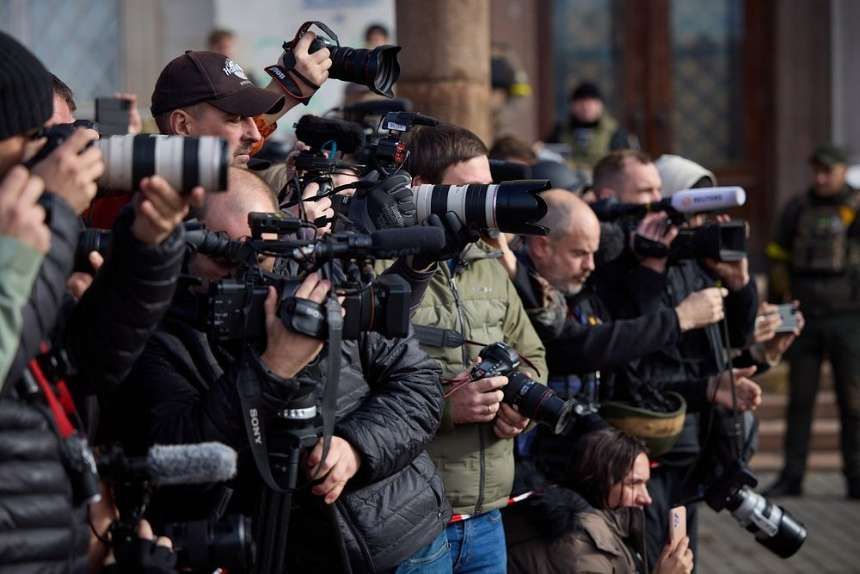 17201783285732678296943108439010