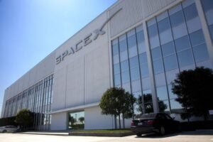spacex-headquarters-usa-architecture-buildings-a8989f-102417133523748939039