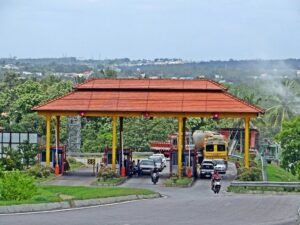highway-interchange-slip-road-architecture-buildings-b22b5e-10245772904858944980711