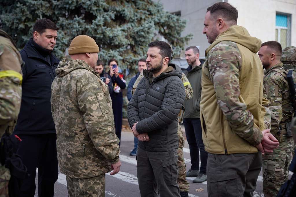 volodymyr zelenskyy took part in hoisting the state flag of ukraine in liberated e7a31e 10246702037553041339505