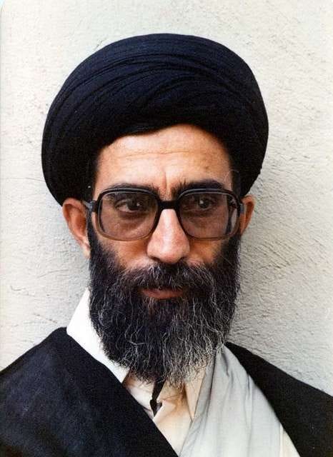 10004080358972909414404909042