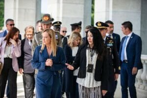 italian-prime-minister-giorgia-meloni-visits-arlington-national-cemetery-a228e2-10242971095687175281188