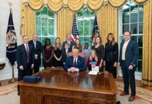 president-trump-nominates-judge-amy-coney-barrett-for-associate-justice-of-ae78e6-10245718541561116458915