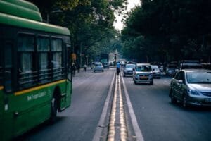 traffic-in-urban-india-f6b395-10245155637615953010022