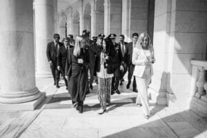 italian-prime-minister-giorgia-meloni-visits-arlington-national-cemetery-53076868637-cbfa0e-10246211668222699668099
