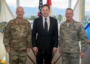 spacex-ceo-elon-musk-center-the-commander-air-force-ab58d7-1024 (1)8412206674485086385.