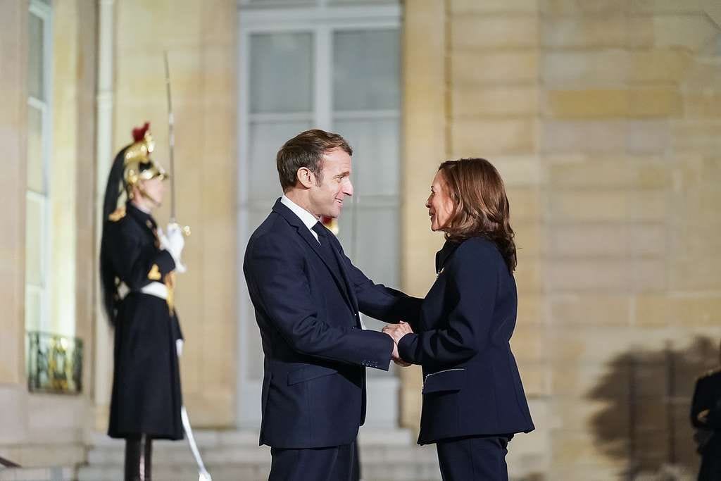 kamala harris met with french president macron in wake of submarine controversy 7f9d4b 10242356230163032450327