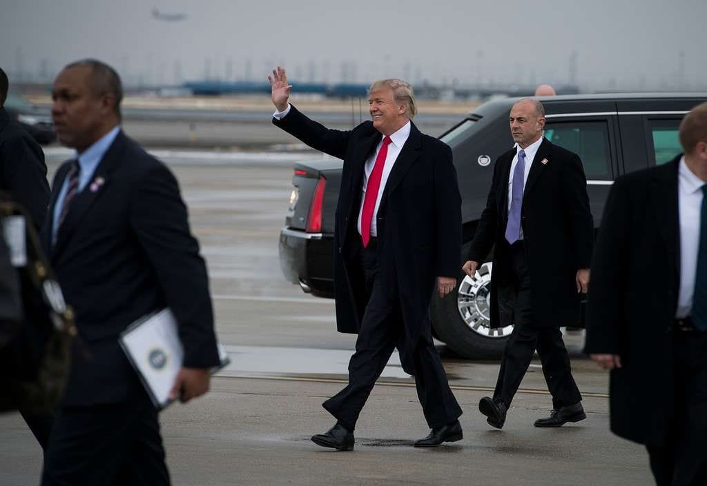 president donald trump waves to the crowd in attendance fdf0a1 10243644185397026653449