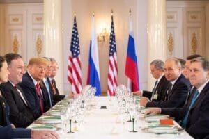 president-trump-and-the-first-ladys-trip-to-europe-43467580341-8c8fff-1024 (2)2935044868376256018.