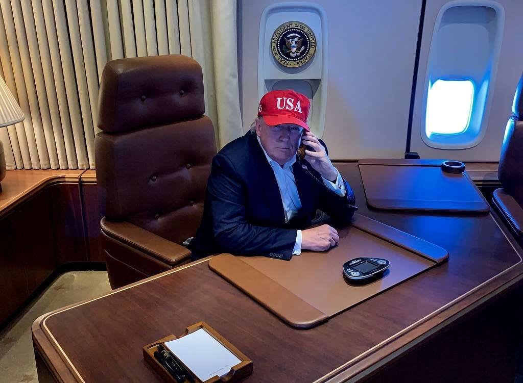 trump received a phone call from mike pompeo 85ead5 10248831485087748264199