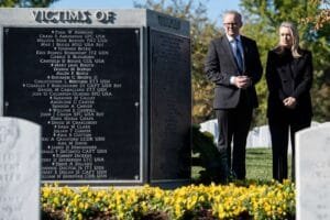 australian-prime-minister-anthony-albanese-visits-arlington-national-cemetery-8f4900-10241420746176056177107