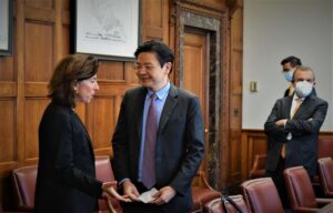gina raimondo met with lawrence wong at the herbert c hoover building 2022 55ddaa 1024663901562271991581