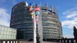 parliament-european-strasbourg-ea2744-10243980697252244172395