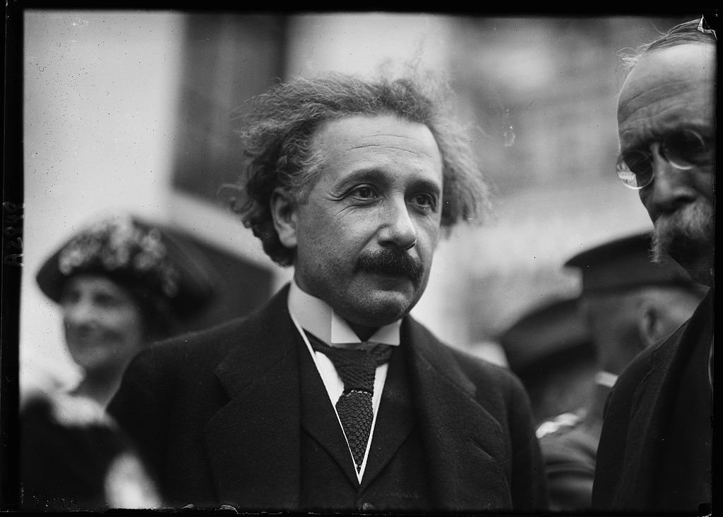 albert einstein washington dc 1024281296565464937446462630