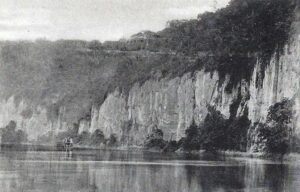 falaises-du-sankuru-congo-66ab73-10244775879060876240789