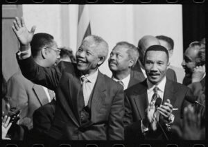 president-of-south-africa-nelson-mandela-with-members-of-the-congressional-0d9adb-10246428715224459323639